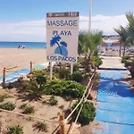 Apartamento Neptune Primera Linea Playa, Torremolinos- La Carihuela Апартаменты *