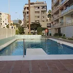 Apartamento Neptune Primera Linea Playa, Torremolinos- La Carihuela * Торремолинос