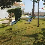 Апартаменты Apartamento Neptune Primera Linea Playa, Torremolinos- La Carihuela