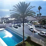 Apartamento Neptune Primera Linea Playa, Torremolinos- La Carihuela Апартаменти Торремолінос
